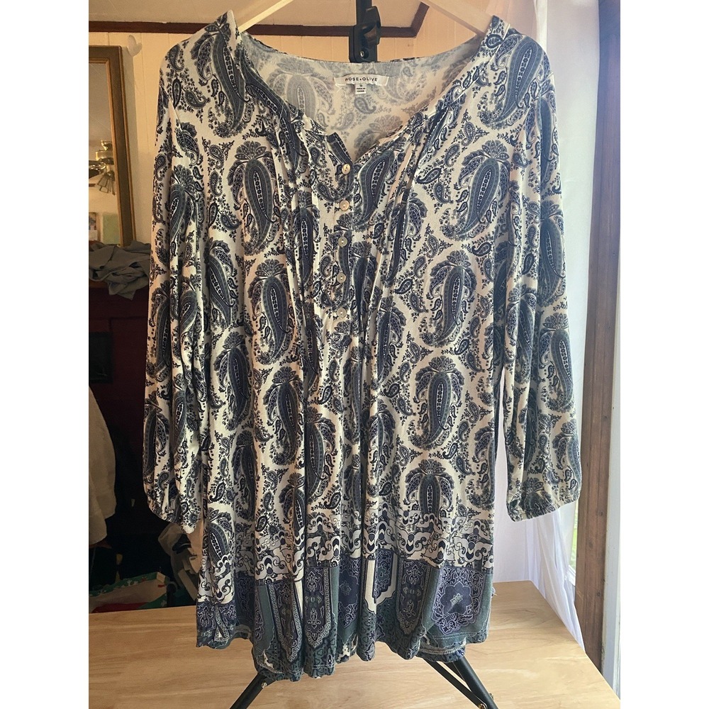 Rose + Olive Women's 1X Blouse Blue Paisley Print - Picture 1 of 7